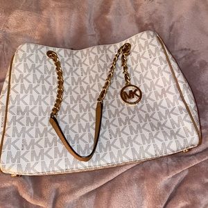Michael Kors tote